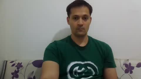 Snapshot of zzzzzzz41 chatting on 11-11-25, 04:18 zzzzzzz41 online show from 11-11-25, 04:18