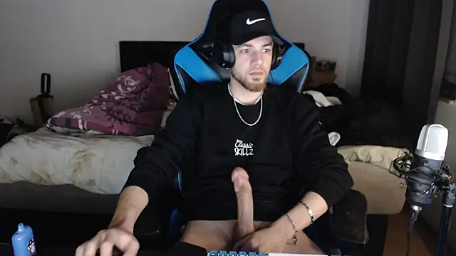 Snapshot of AlbanerYaro45 chatting on 12-10-24, 11:08 AlbanerYaro45 online show from 12-10-24, 11:08