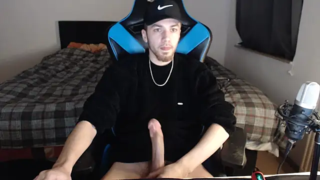 Snapshot of AlbanerYaro45 chatting on 01-22-25, 10:59 AlbanerYaro45 online show from 01-22-25, 10:59