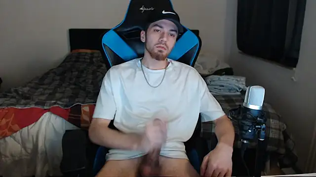 Snapshot of AlbanerYaro45 chatting on 02-27-25, 07:37 AlbanerYaro45 online show from 02-27-25, 07:37