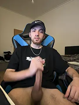 Snapshot of AlbanerYaro45 chatting on 03-03-25, 04:35 AlbanerYaro45 online show from 03-03-25, 04:35