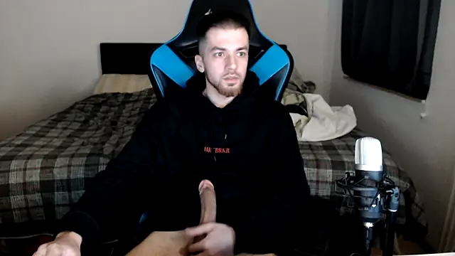 Snapshot of AlbanerYaro45 chatting on 03-10-25, 08:45 AlbanerYaro45 online show from 03-10-25, 08:45