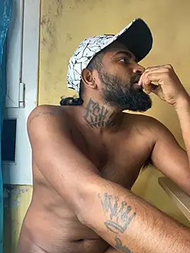 Snapshot of IviedWaster chatting on 02-24-25, 11:52 IviedWaster online show from 02-24-25, 11:52