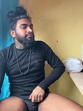 Snapshot of IviedWaster chatting on 03-11-25, 12:44 IviedWaster online show from 03-11-25, 12:44