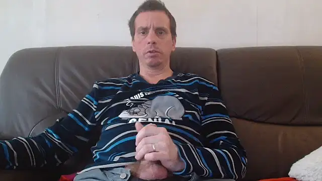 cloupefun online show from 11-16-25, 09:48