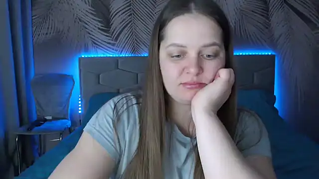 uliastar online show from 02-15-25, 07:06