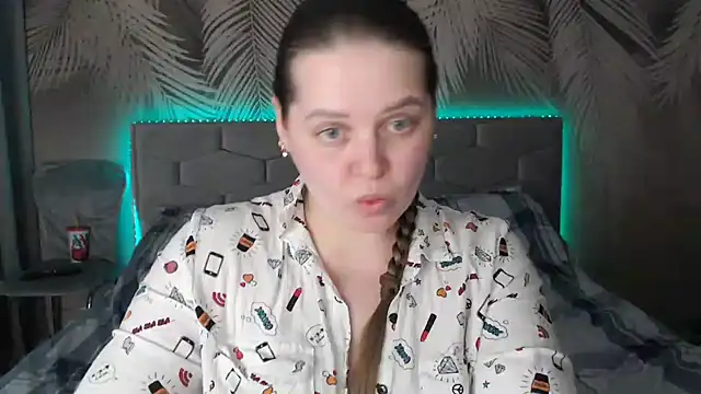 uliastar online show from 02-27-25, 05:58