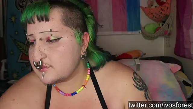 ivolustful online show from 09-15-25, 08:20