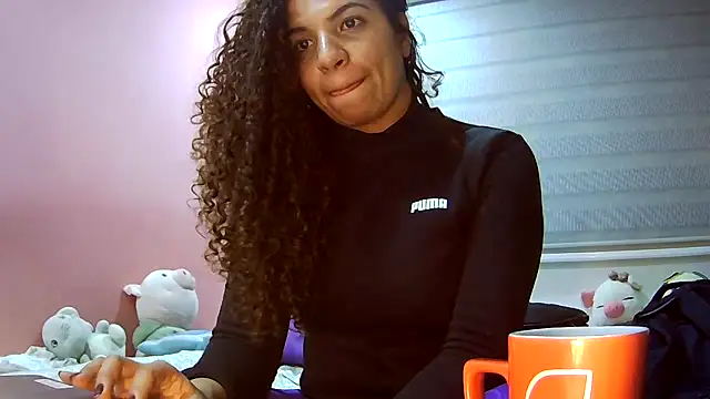 gatubelahot online show from 11-28-25, 11:51