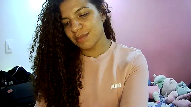 gatubelahot online show from 12-21-25, 12:29