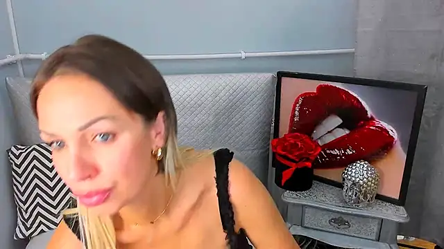 PamelaFlowers online show from 09-11-25, 08:20