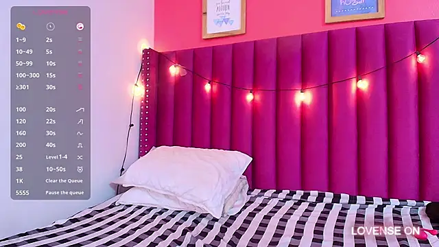 kinkylittlegirll online show from 12-17-24, 06:02