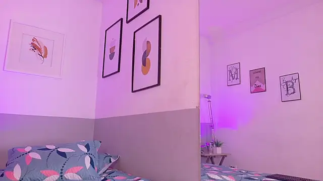 kinkylittlegirll online show from 04-04-26, 02:54