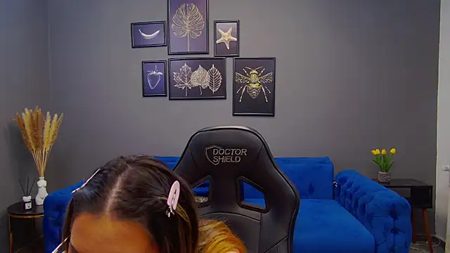 Katewalker  online show from 01-17-25, 09:06