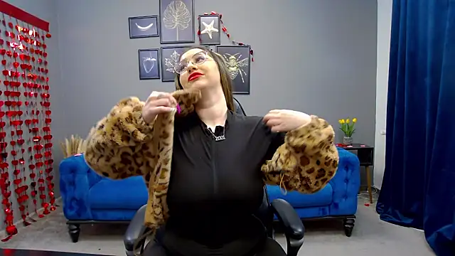 Katewalker  online show from 02-12-25, 03:18