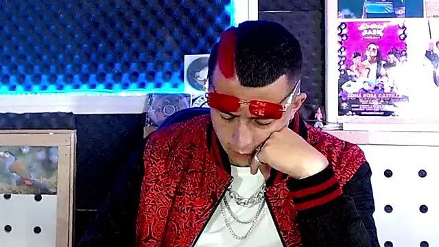 Darko0717 online show from 03-18-25, 09:10