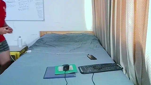 Darko0717 online show from 11-08-25, 02:17