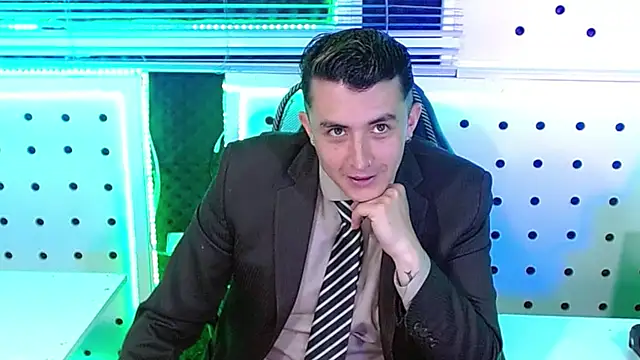 Darko0717 online show from 11-15-25, 02:02