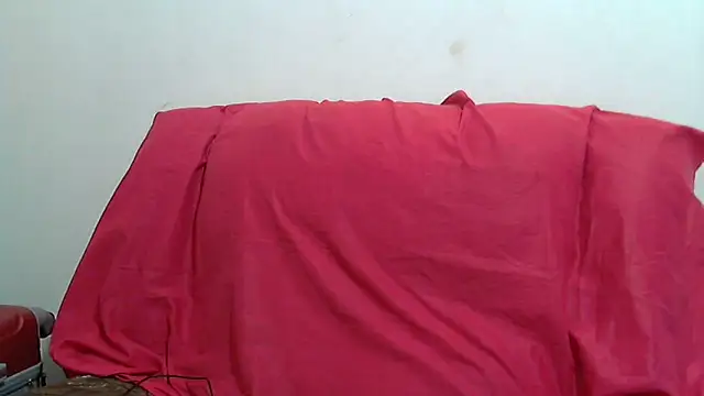 sluttylaura21 online show from 02-26-25, 06:00