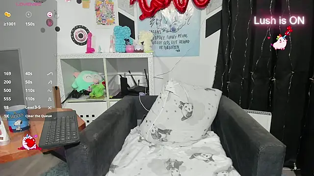 alexysgray online show from 02-22-25, 07:14