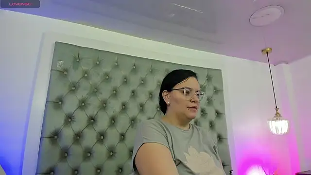 Snapshot of anette_cooper chatting on 07-20-26, 03:32 anette cooper online show from 07-20-26, 03:32