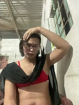 Apple00001xh online show from 02-06-26, 10:24