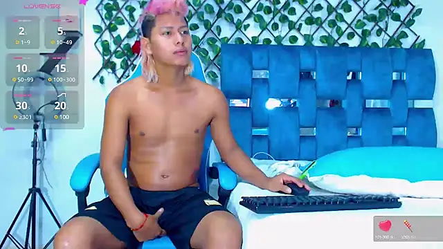 Hakim prettynigg online show from 01-17-25, 03:00