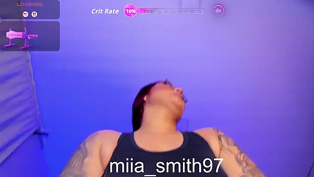 Snapshot of miia-smith97 chatting on 06-01-26, 08:32 miia-smith97 online show from 06-01-26, 08:32