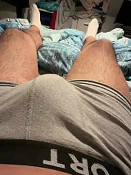 spritzerboy23 online show from 04-19-26, 03:39