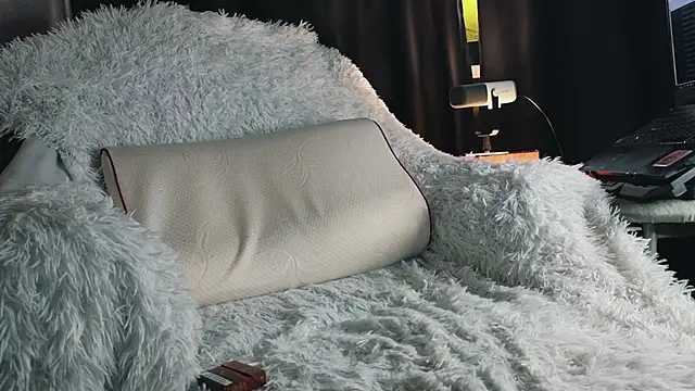 Snapshot of TechnoJesus chatting on 03-02-26, 01:18 TechnoJesus online show from 03-02-26, 01:18