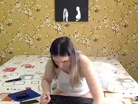 Karlabby online show from 02-19-25, 10:56