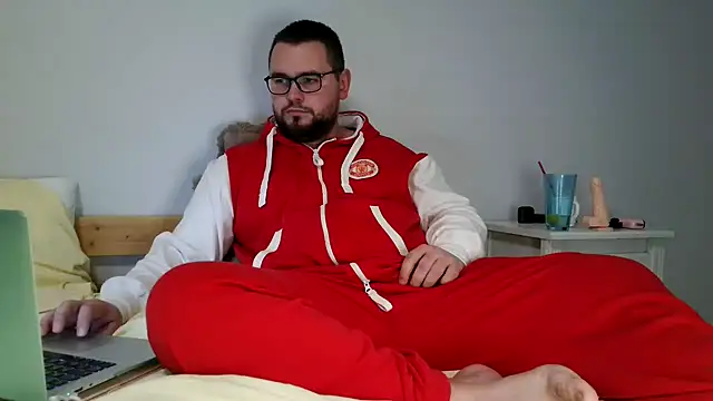 cutie ben online show from 02-28-25, 03:37