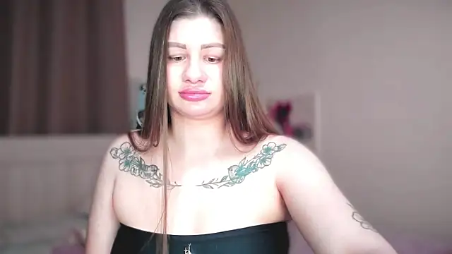 JuicyHelenX online show from 02-25-26, 09:24