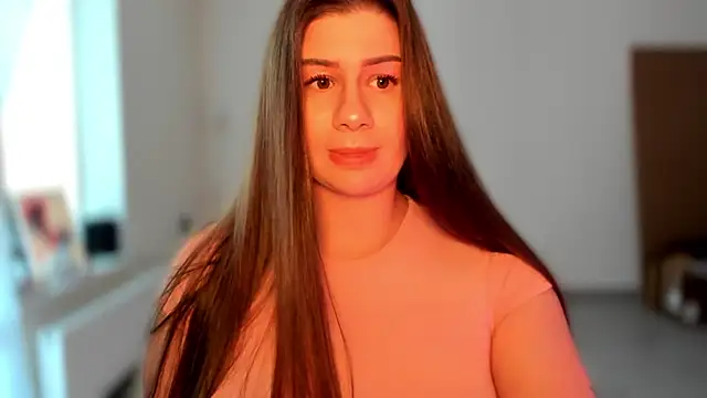 JuicyHelenX online show from 05-26-26, 02:57