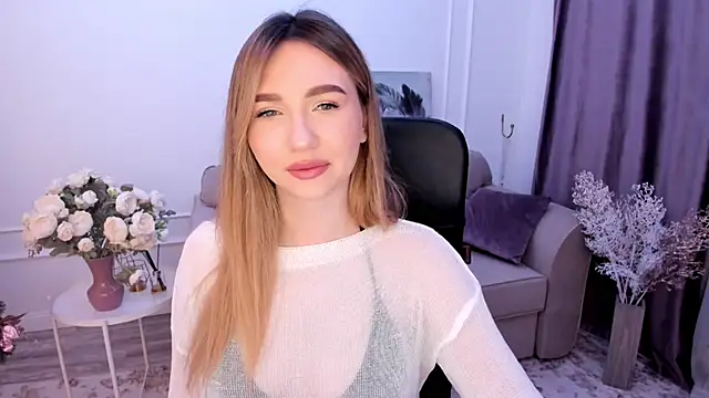 Snapshot of GracefulLook chatting on 01-13-25, 03:34 GracefulLook online show from 01-13-25, 03:34