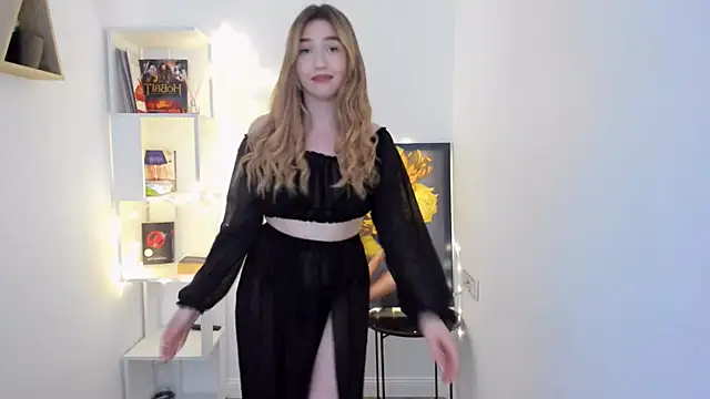 Snapshot of GracefulLook chatting on 01-15-25, 05:47 GracefulLook online show from 01-15-25, 05:47