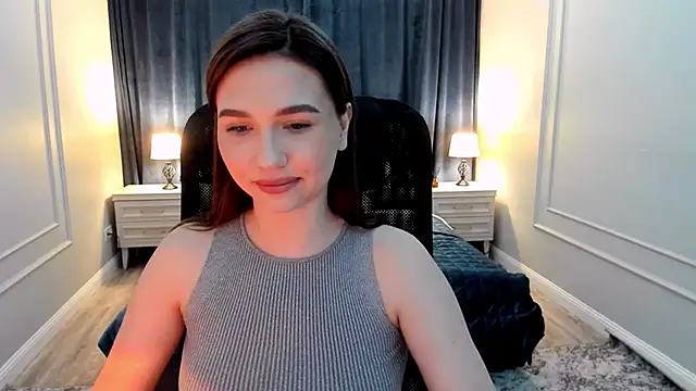 Snapshot of GracefulLook chatting on 02-06-25, 03:37 GracefulLook online show from 02-06-25, 03:37