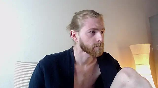 Damien Bi online show from 02-26-25, 04:58
