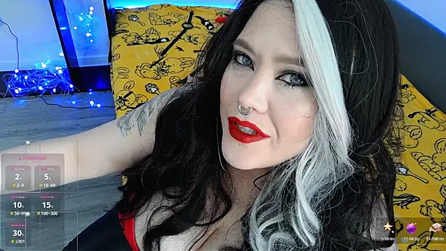wickedxqueen online show from 04-23-26, 04:14