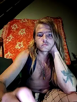 Salted Playday online show from 11-04-25, 01:38