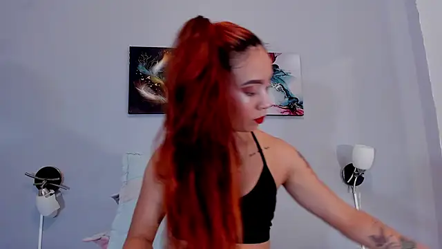 Snapshot of Estrella_Duran chatting on 04-30-26, 12:22 Estrella Duran online show from 04-30-26, 12:22