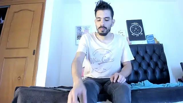 JohanyLatino online show from 01-12-25, 03:25