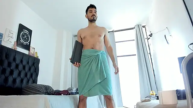 JohanyLatino online show from 03-02-25, 06:19