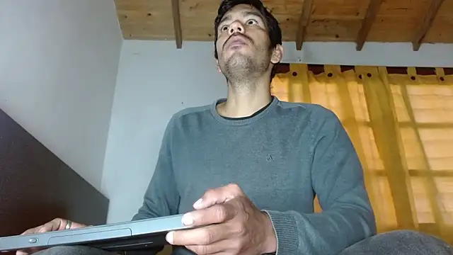 JohanyLatino online show from 06-21-26, 11:07