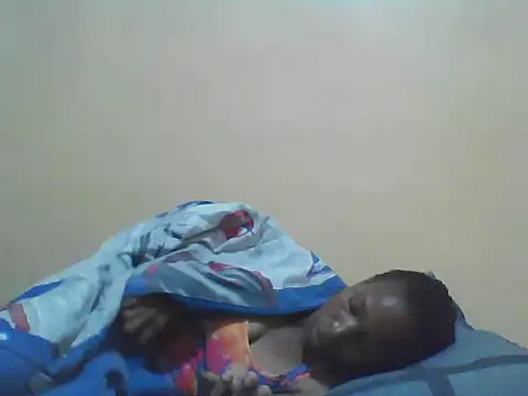 Smillie prety online show from 03-06-26, 06:10