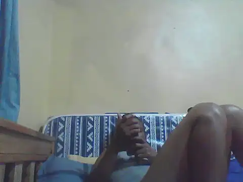 Snapshot of Smillie_prety chatting on 05-09-26, 04:23 Smillie prety online show from 05-09-26, 04:23