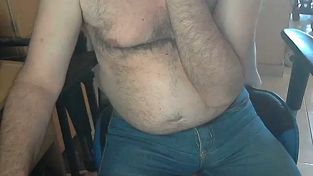 angelgarcia269 online show from 12-17-24, 05:47