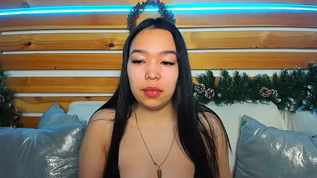 Snapshot of Kris_top_Lee chatting on 12-03-24, 01:41 Kris top Lee online show from 12-03-24, 01:41