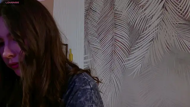 Marie Diaze online show from 06-21-26, 05:10