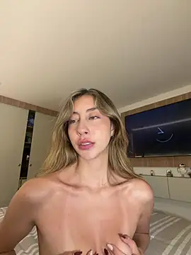 lua ferch   online show from 05-19-26, 01:56